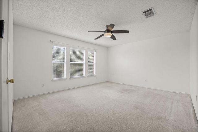 805 Catumet DR, Pflugerville, TX 78660
