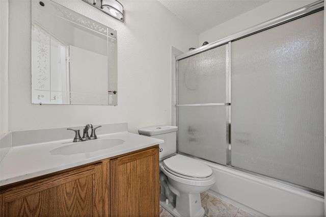 805 Catumet DR, Pflugerville, TX 78660