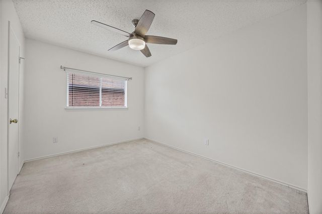 805 Catumet DR, Pflugerville, TX 78660