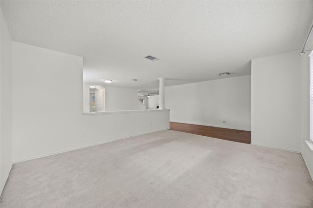 805 Catumet DR, Pflugerville, TX 78660