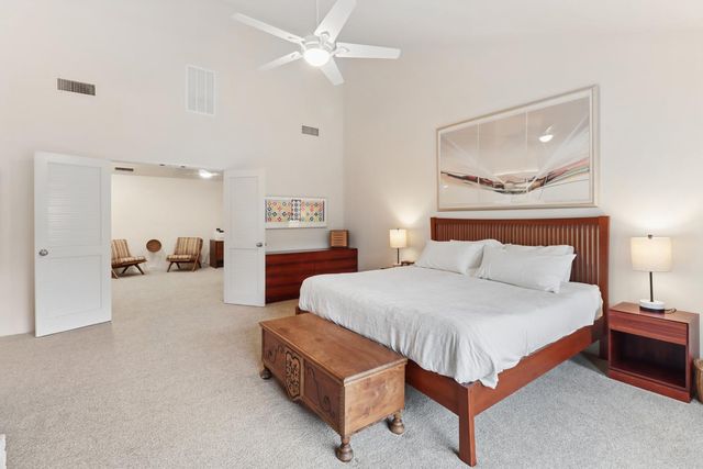 11455 Forty Niner Cir, Gold River, CA 95670