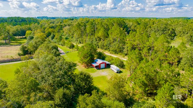 28664 Stormy Creek Lane, Robertsdale, AL 36567