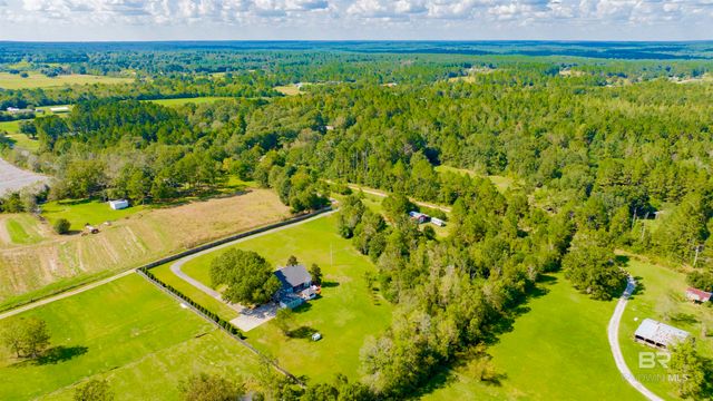 28664 Stormy Creek Lane, Robertsdale, AL 36567