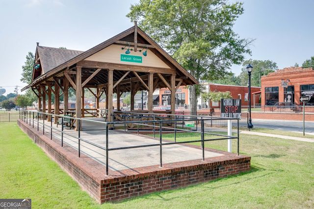 5376 Heron Bay Boulevard, Locust Grove, GA 30248