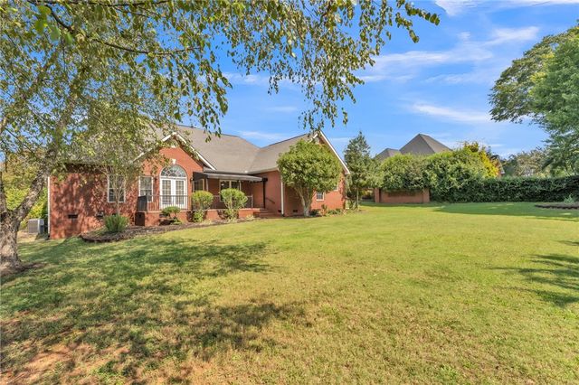 104 Palancar Court, Anderson, SC 29621