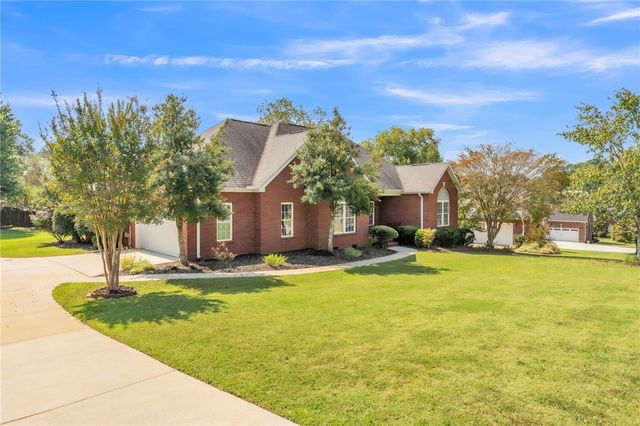 104 Palancar Court, Anderson, SC 29621