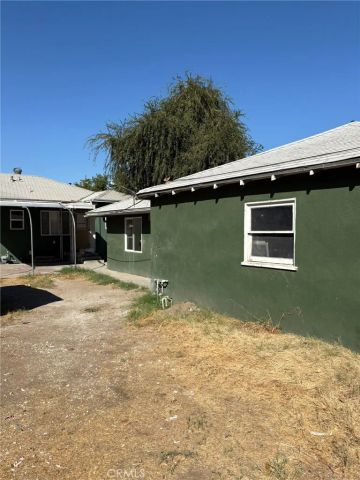 2325 Verde, Bakersfield, CA 93304