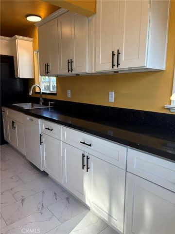 2325 Verde, Bakersfield, CA 93304