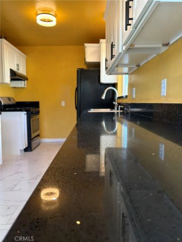 2325 Verde, Bakersfield, CA 93304