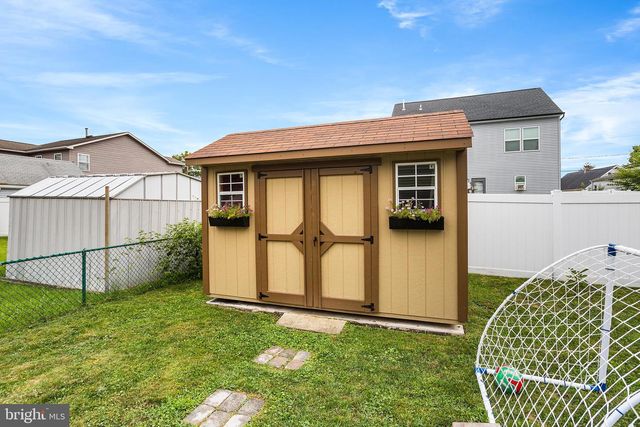42 CLEVELAND AVE, Mount Ephraim, NJ 08059