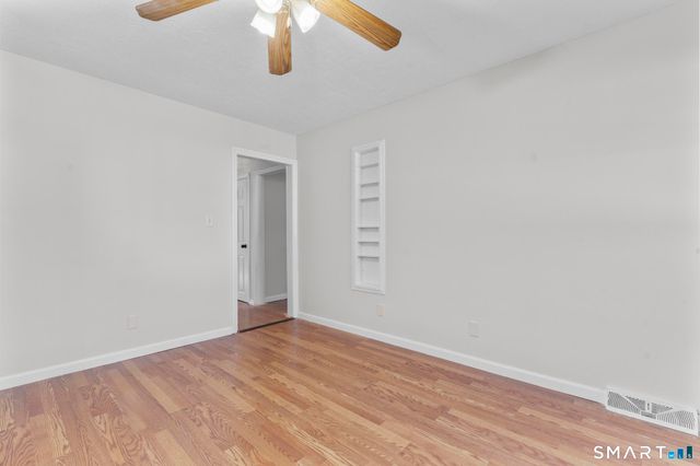 122 Newton Street, Norwich, CT 06360