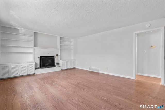 122 Newton Street, Norwich, CT 06360