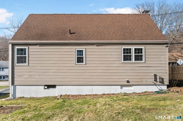 122 Newton Street, Norwich, CT 06360