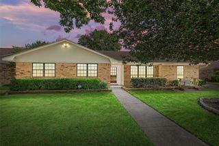 2410 Morning Drive, Baytown, TX 77520