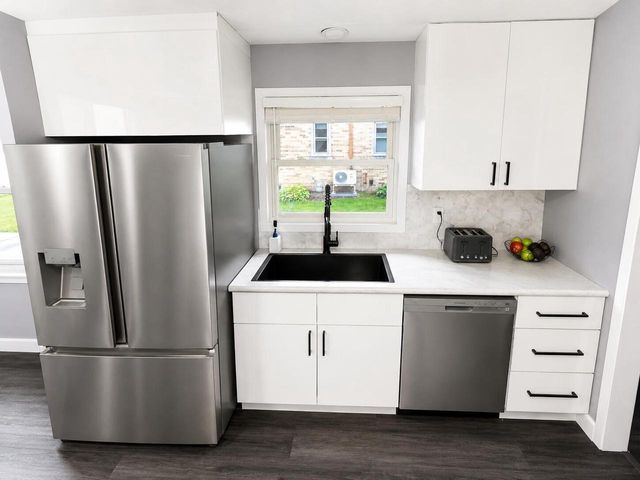 1844 N 23rd STREET, Sheboygan, WI 53081