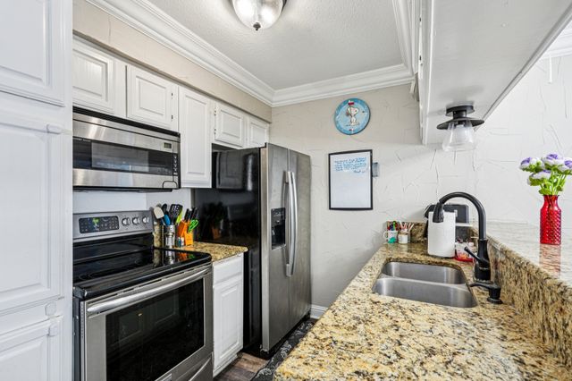 1610 Brentwood Drive, Irving, TX 75061