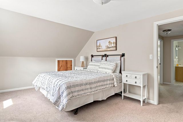 18 Poor Farm Road, New Ipswich, NH 03071