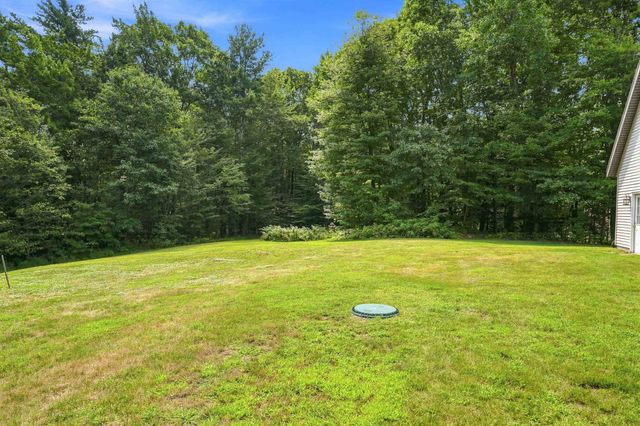 18 Poor Farm Road, New Ipswich, NH 03071