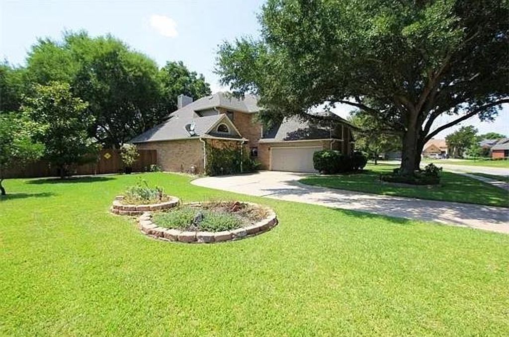 303 Willow Wood DR, Pflugerville, TX 78660