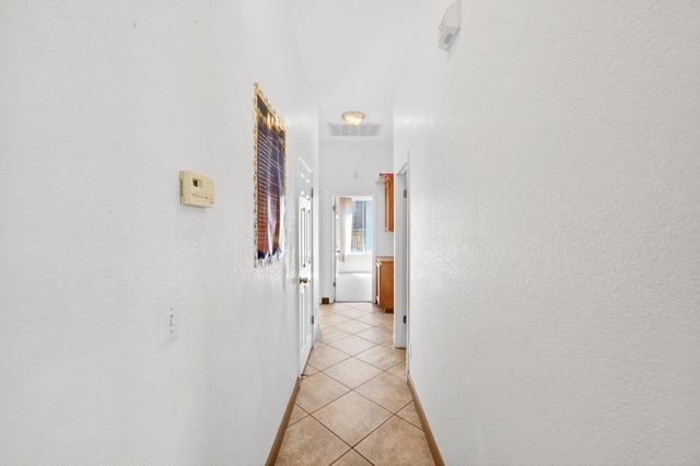 8406 Alameda Park Dr, Elk Grove, CA 95624