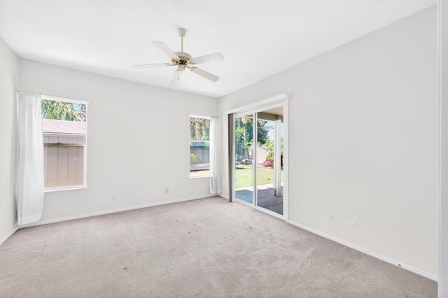 8406 Alameda Park Dr, Elk Grove, CA 95624
