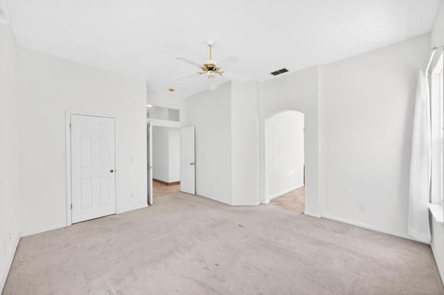 8406 Alameda Park Dr, Elk Grove, CA 95624