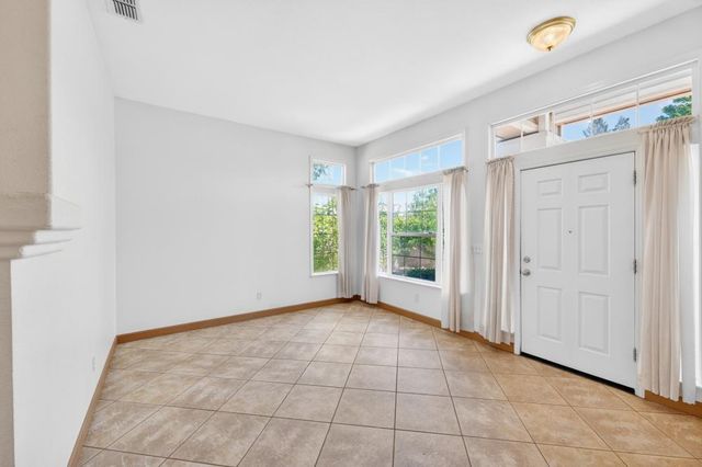 8406 Alameda Park Dr, Elk Grove, CA 95624