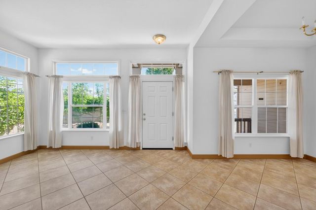 8406 Alameda Park Dr, Elk Grove, CA 95624