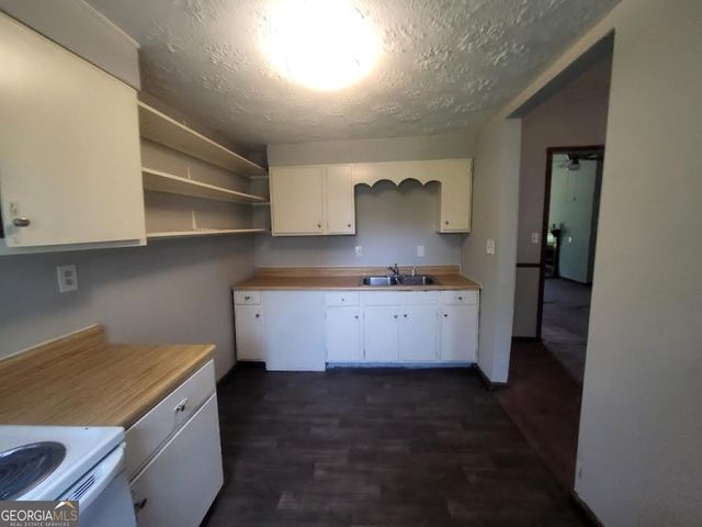 203 Granite Street, Hogansville, GA 30230