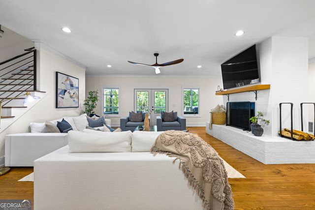 215 Diamond Pointe, Fayetteville, GA 30215