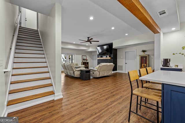215 Diamond Pointe, Fayetteville, GA 30215