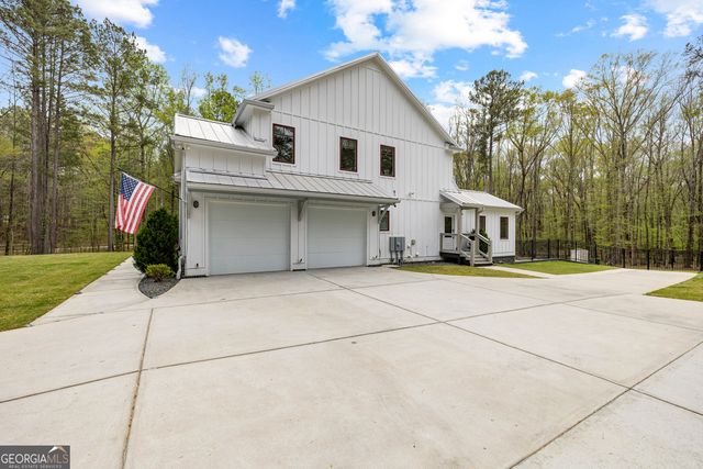 215 Diamond Pointe, Fayetteville, GA 30215