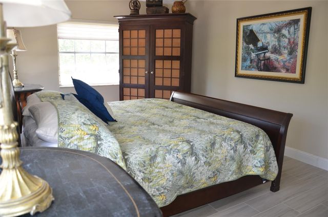 6201 Bay Club Drive 4, Fort Lauderdale, FL 33308