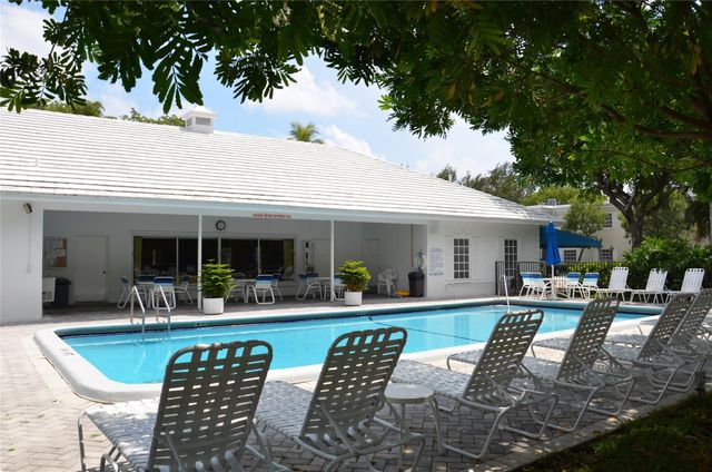 6201 Bay Club Drive 4, Fort Lauderdale, FL 33308