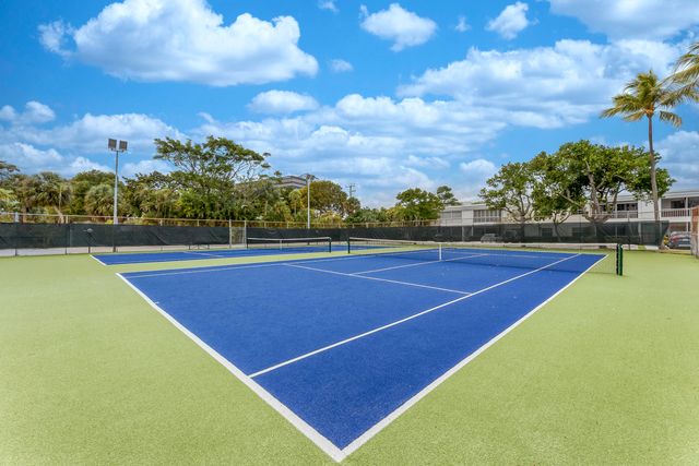 6201 Bay Club Drive 4, Fort Lauderdale, FL 33308
