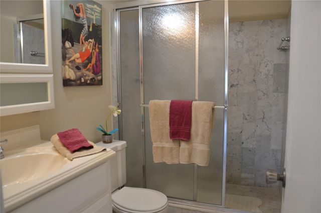 6201 Bay Club Drive 4, Fort Lauderdale, FL 33308