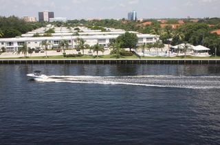 6201 Bay Club Drive 4, Fort Lauderdale, FL 33308