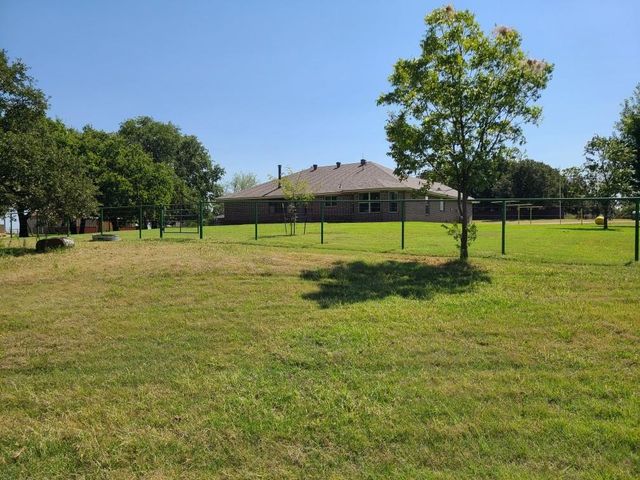 105002 S Hidden Valley Drive, Mcloud, OK 74851