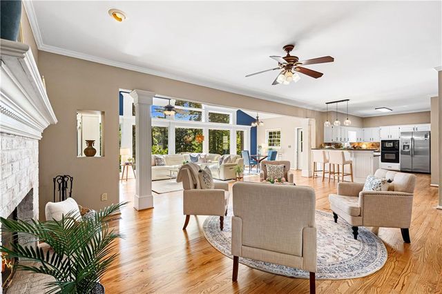 1230 Brook Knoll Place, Lawrenceville, GA 30043