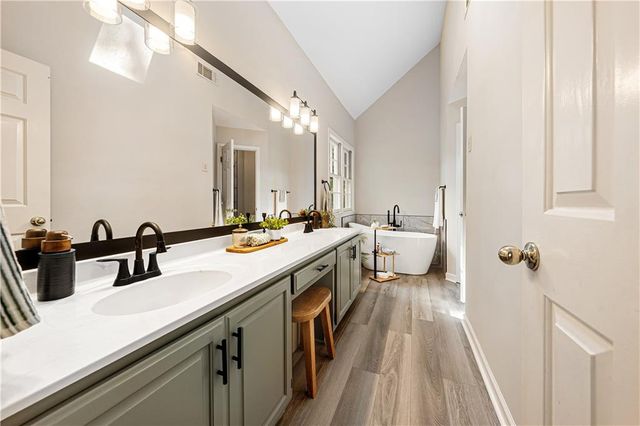 1230 Brook Knoll Place, Lawrenceville, GA 30043