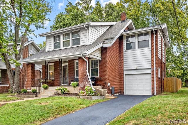 7405 Zephyr Place, Maplewood, MO 63143