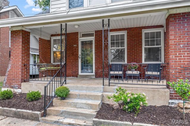 7405 Zephyr Place, Maplewood, MO 63143
