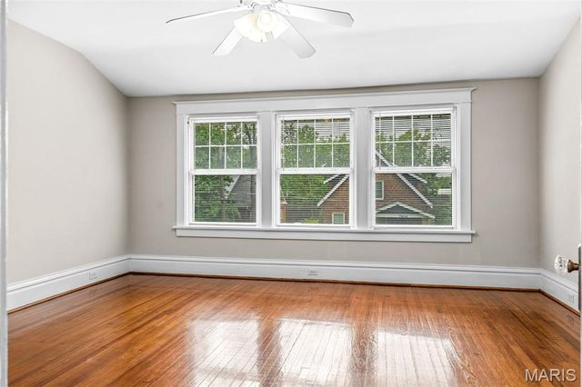7405 Zephyr Place, Maplewood, MO 63143