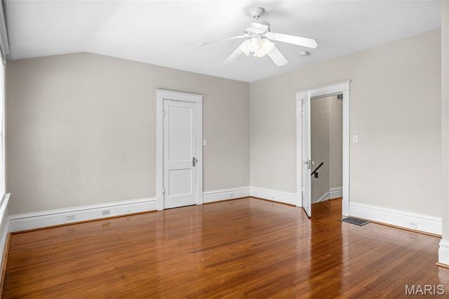 7405 Zephyr Place, Maplewood, MO 63143