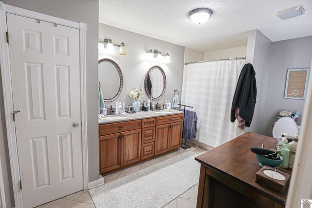 3410 Blue Ridge Drive, West Paducah, KY 42086