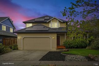 1731 Walnut Creek Dr, Santa Rosa, CA 95403