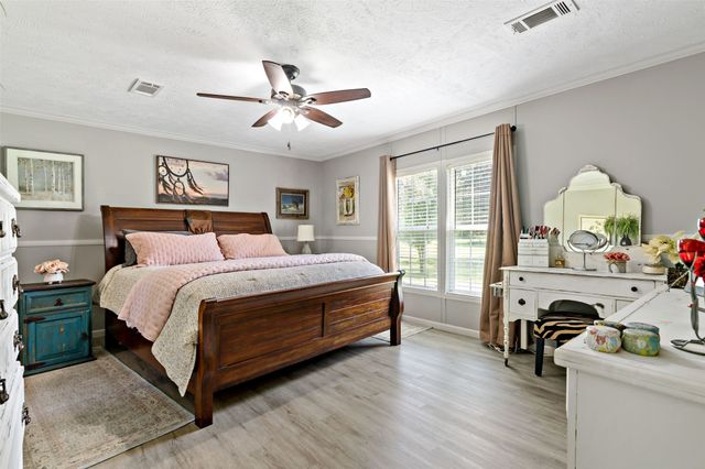 555 BUS HWY 82, Avery, TX 75554