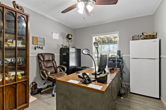 555 BUS HWY 82, Avery, TX 75554