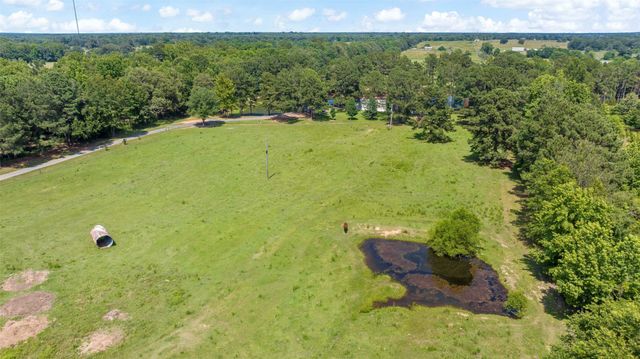 555 BUS HWY 82, Avery, TX 75554