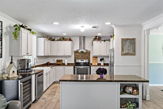 555 BUS HWY 82, Avery, TX 75554